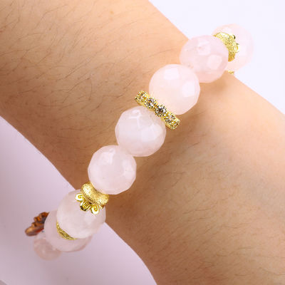 Handgefertigt Edelstein-Korn-Armband Natur Rose Quarz Verstellbar Giraffe Charm Armband Für die Party täglich tragen