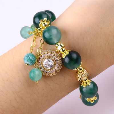 Handgefertigt Edelstein Perlen Armband Grünes Chalzedon Armband Verstellbares Charme Armband Für die Party täglich tragen