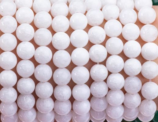 Weiße Jade Loose Bead Strands Semi-Edelstein Naturkristall Edelstein für DIY Schmuckherstellung