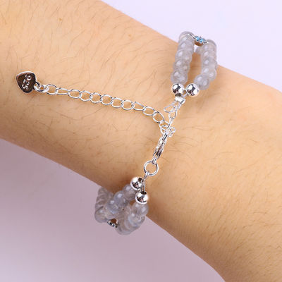 Handgefertigtes Mondstein-Brässe-Armband Natürlicher Mondstein-Armband Verstellbarer Zauber-Armband Für die Party täglich zu tragen