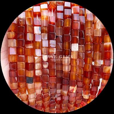 Würfel-Quadrat-Form Howlit Lapis Lazuli Loose Bead Strands für die DIY Schmuckherstellung