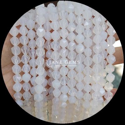 Blendende Diamantgeschnitte, mehrfarbige Edelsteinperlen, klares Quarz, Karnelian, lose Strähnen für exquisite Schmuckhandwerk